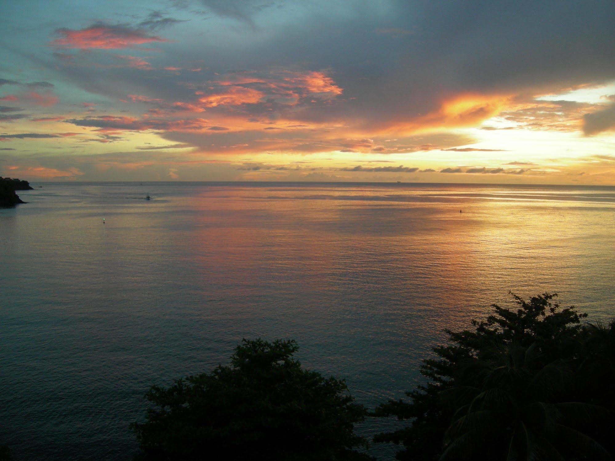 Casa Del Vega A Little Peace Of Heaven Hotel Castries Exterior photo